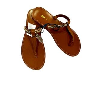 Zara sz 8.5 Brown/Gold Leather Thong Sandals NWT